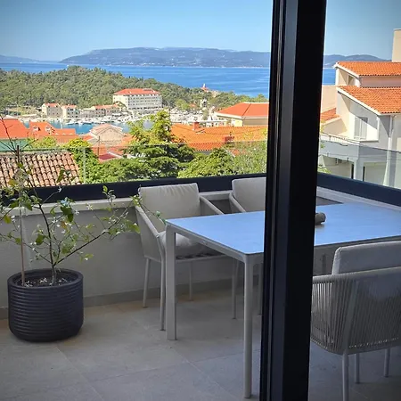 Salt&still - Timeless Tranquility With Sea View Apartment